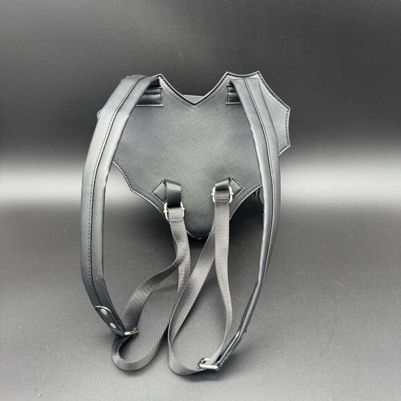 Mad Engine Spiderweb 3D Heart Backpack Purse Black Goth Grunge Rock Hot Topic - Picture 3 of 8